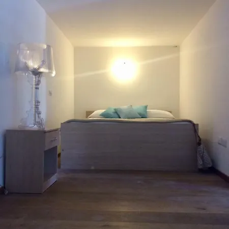 Sea Breeze Apartment