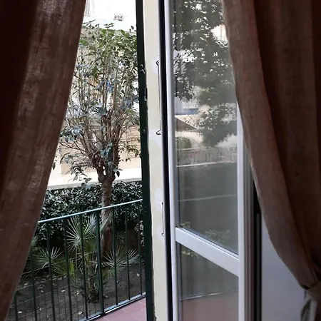 Sea Breeze Apartment